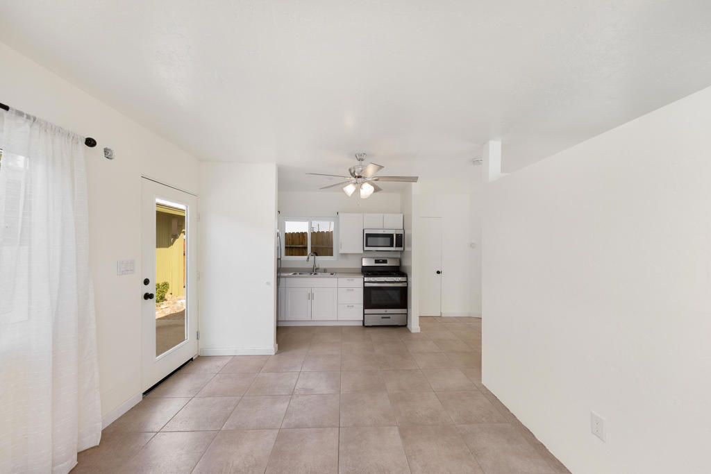 38501 Bel Air Drive Property Photo 5
