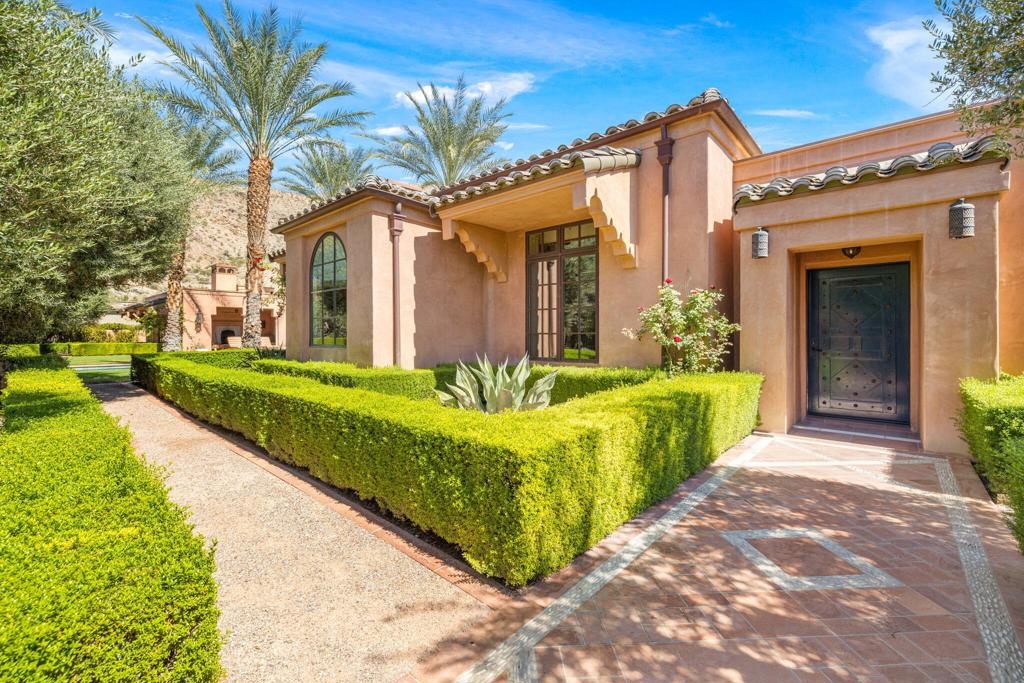 1650 Avenida Sevilla Property Photo 4