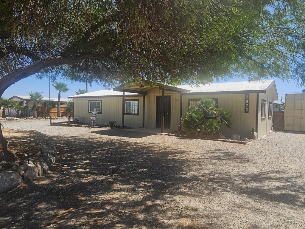 2872 Crystal Lake Avenue Property Photo 4