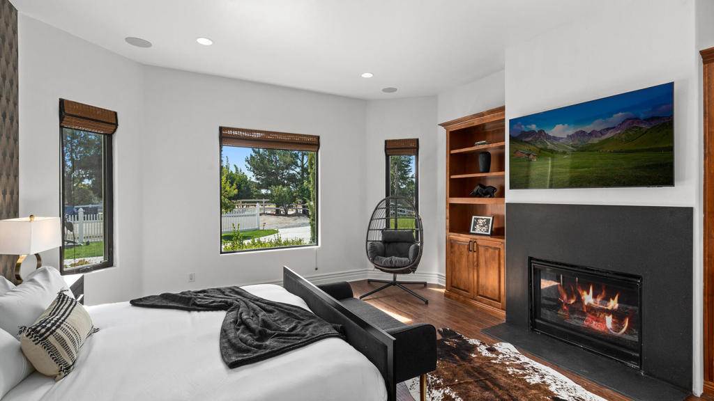 33120 Vino Way Property Photo 33