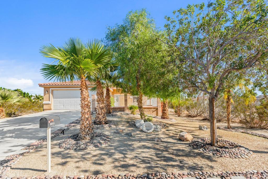 16228 Avenida Merced Property Photo 4