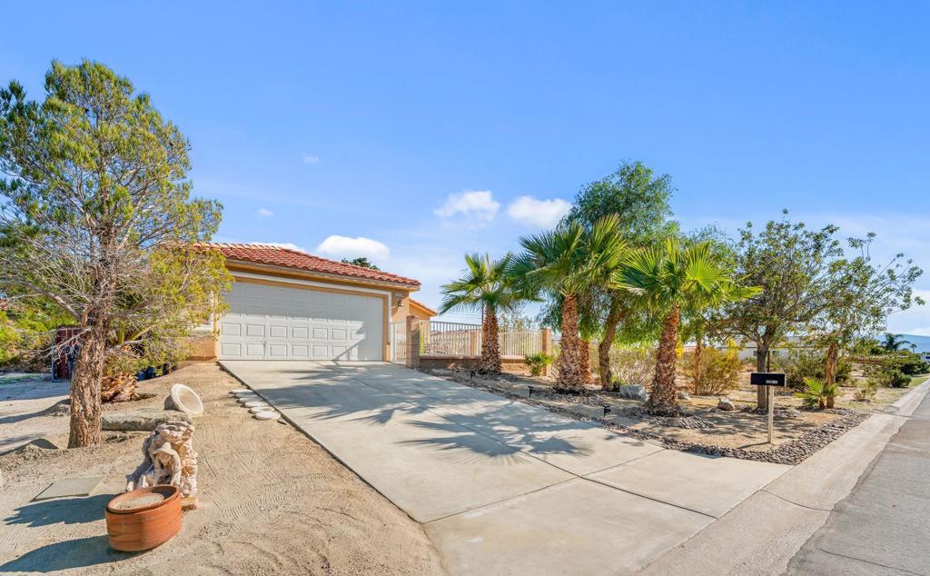 16228 Avenida Merced Property Photo 5