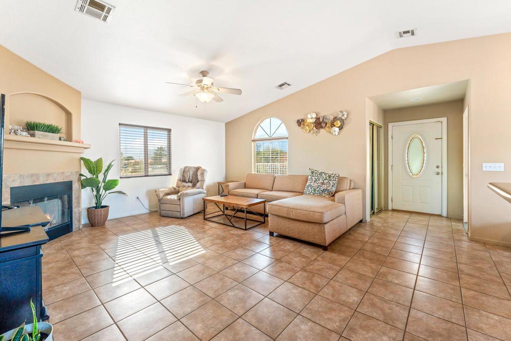 16228 Avenida Merced Property Photo 14