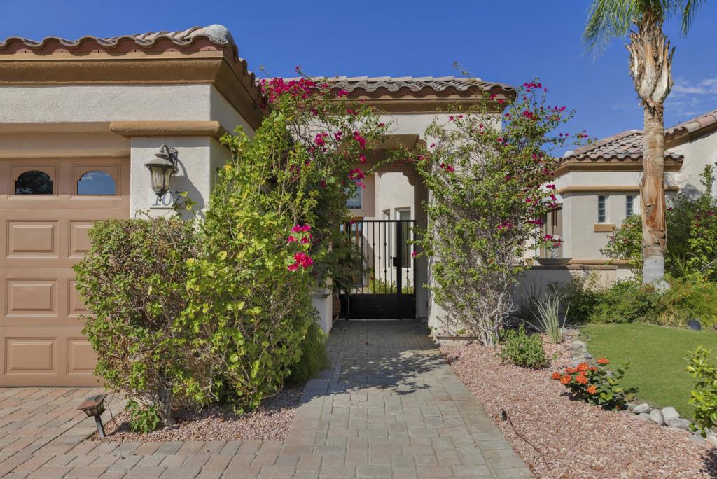 107 Via Bella Property Photo 6