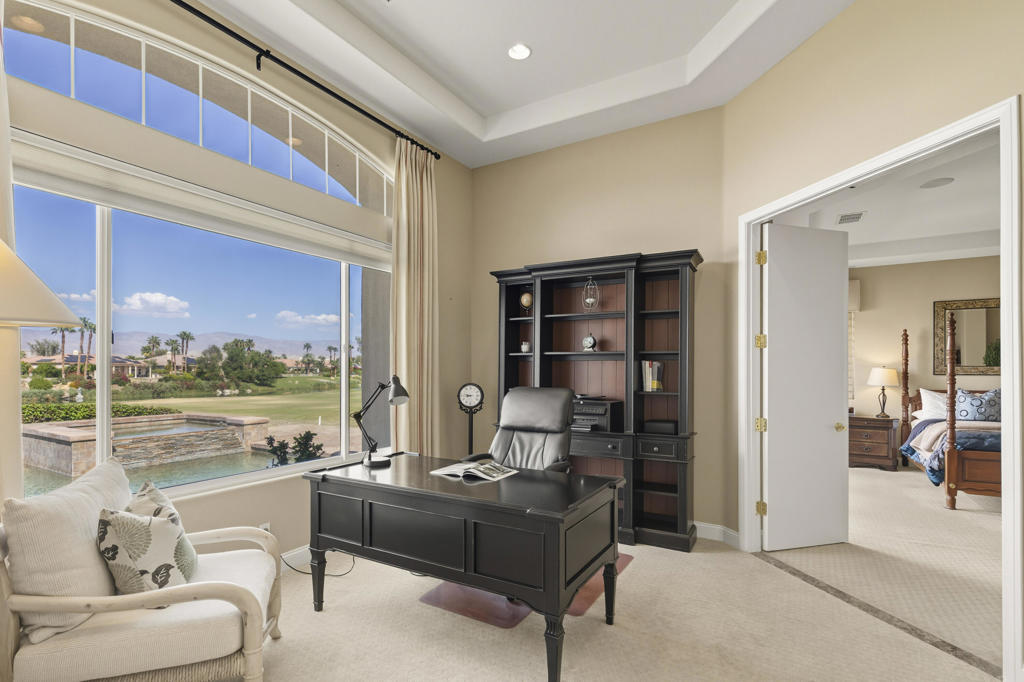 107 Via Bella Property Photo 11