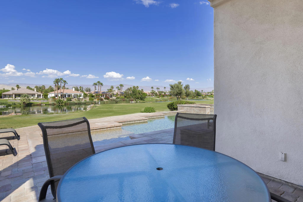 107 Via Bella Property Photo 31