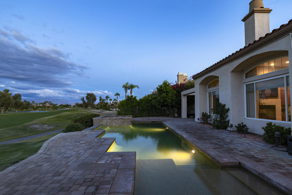 107 Via Bella Property Photo 32