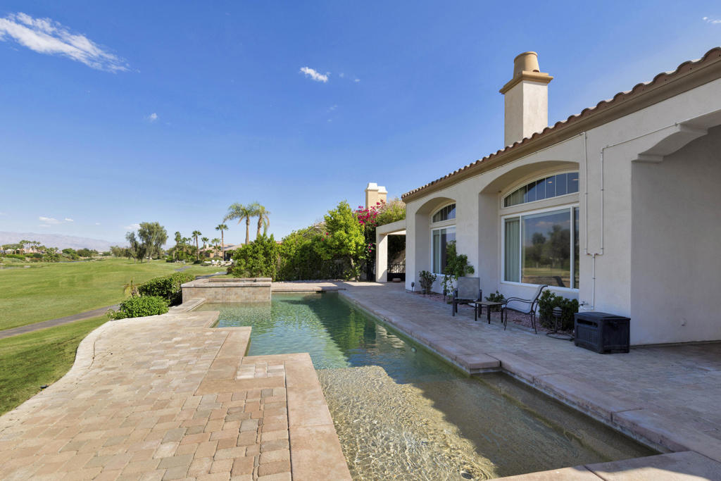 107 Via Bella Property Photo 41