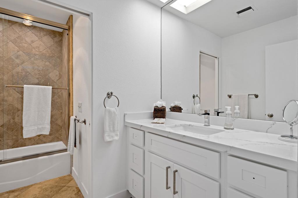 35018 Mission Hills Drive Property Photo 25