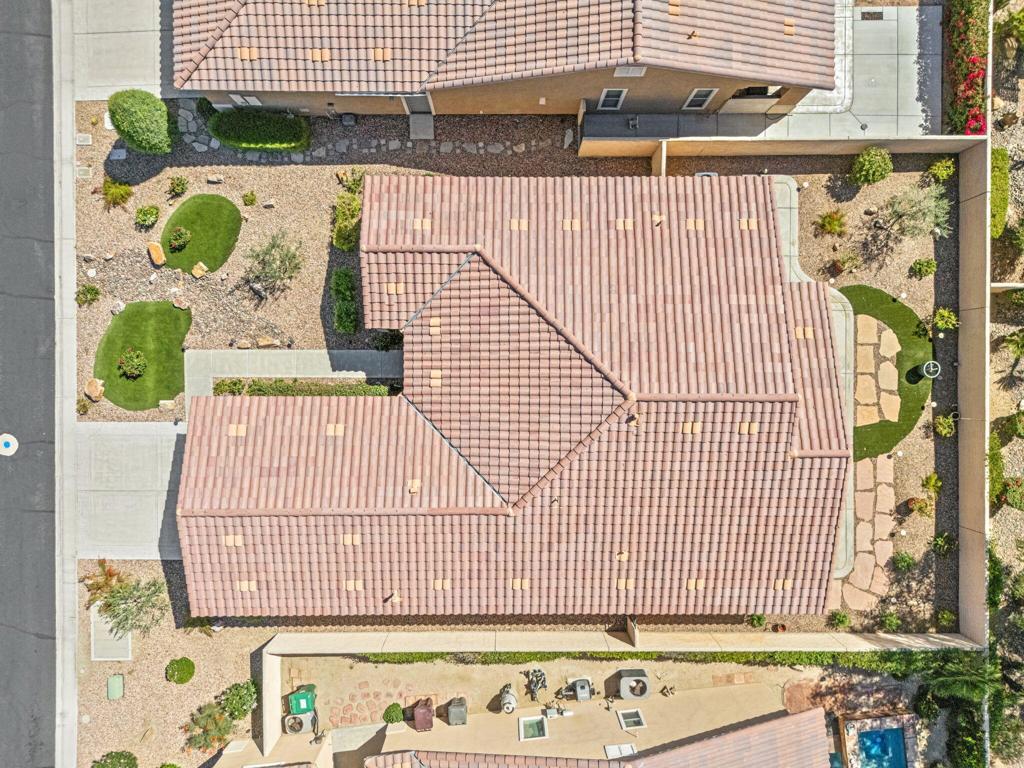 40530 Calle Cerezo Property Photo 3