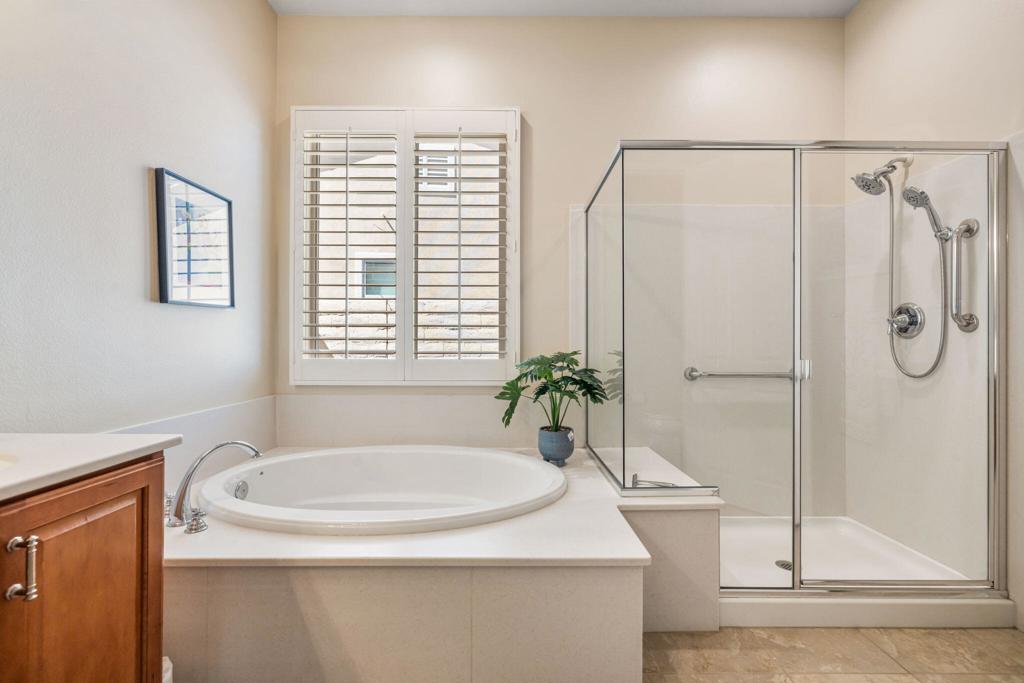 40530 Calle Cerezo Property Photo 26