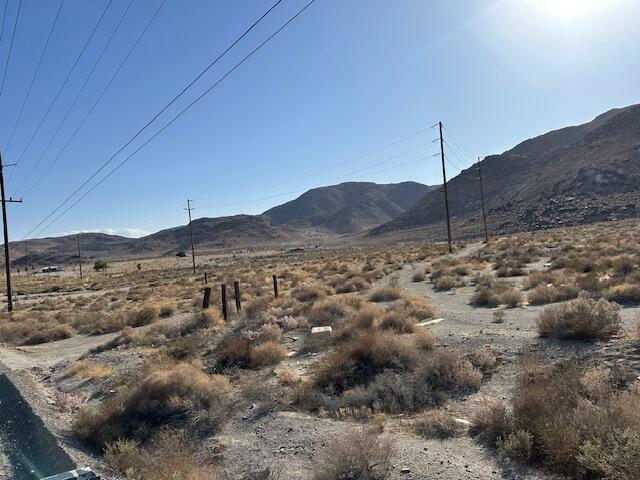 81898 Trona Road Property Photo 1
