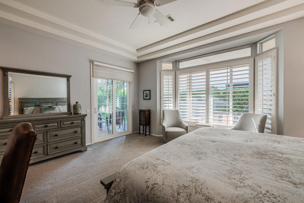 80571 Hoylake Drive Property Photo 9