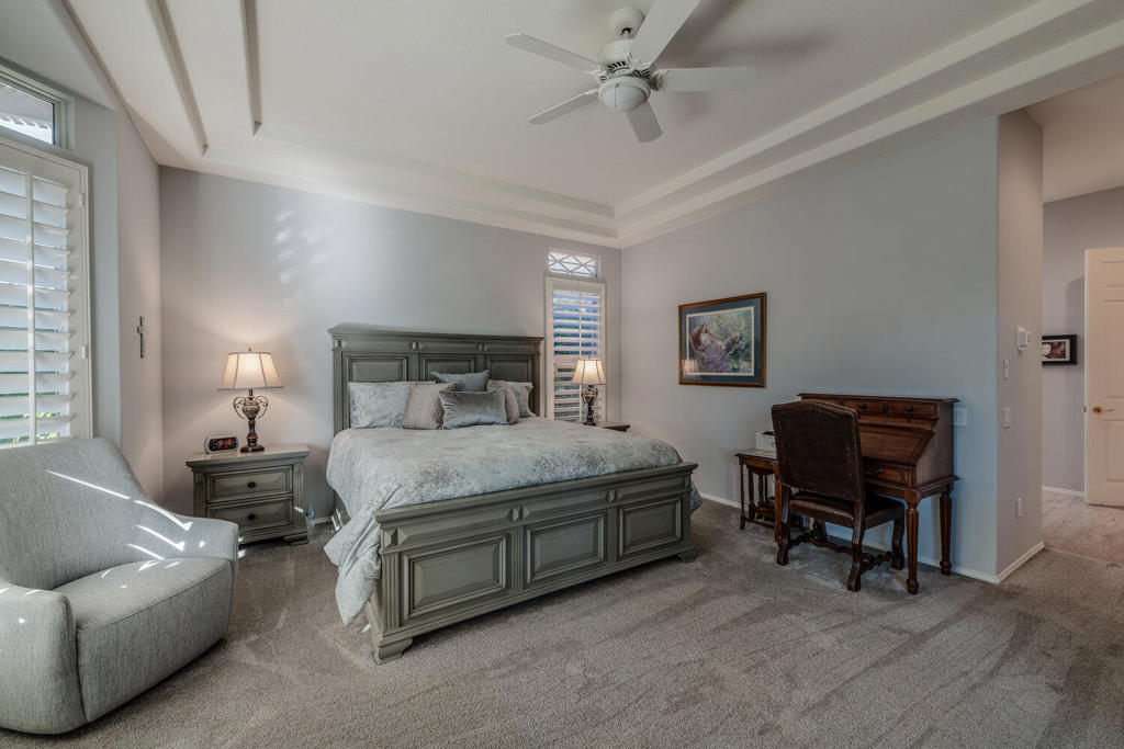80571 Hoylake Drive Property Photo 10