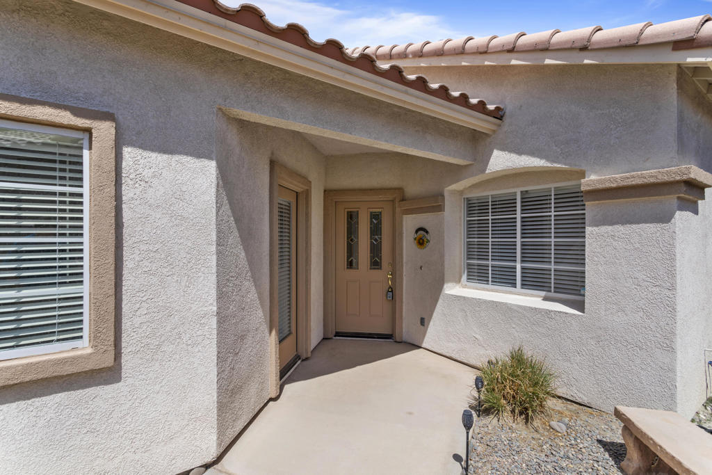 80162 Pebble Beach Drive Property Photo 5