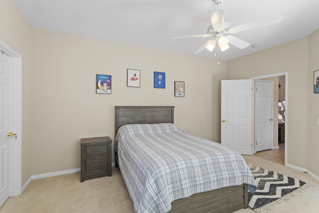 80162 Pebble Beach Drive Property Photo 22