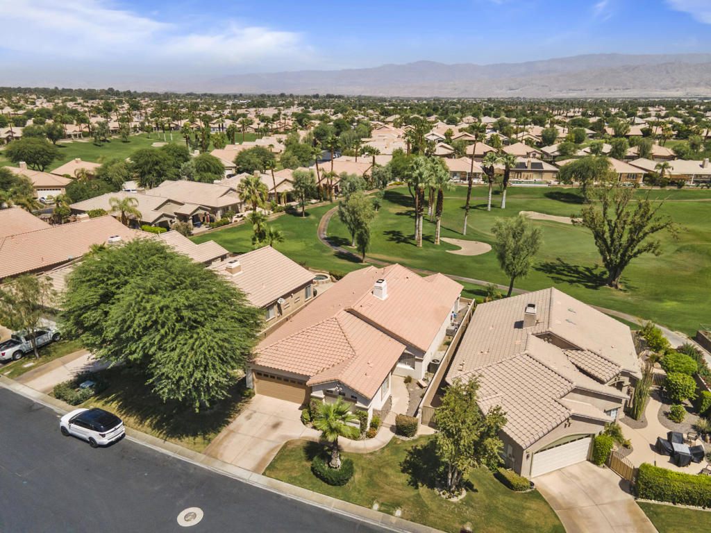 80162 Pebble Beach Drive Property Photo 42