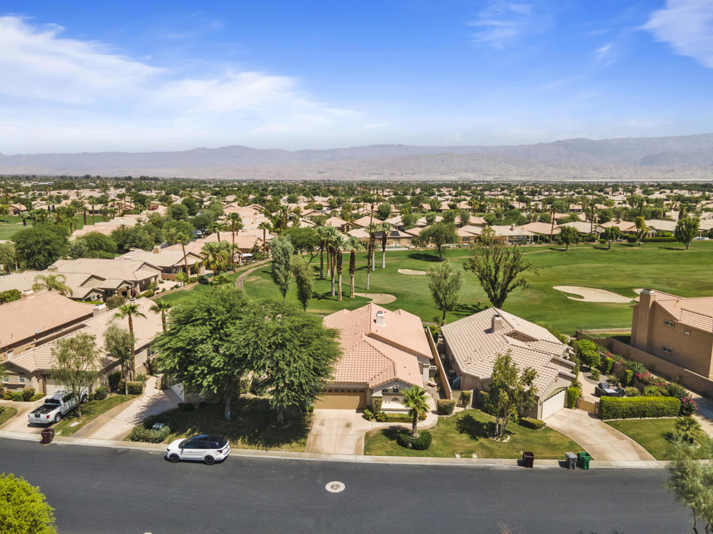 80162 Pebble Beach Drive Property Photo 43