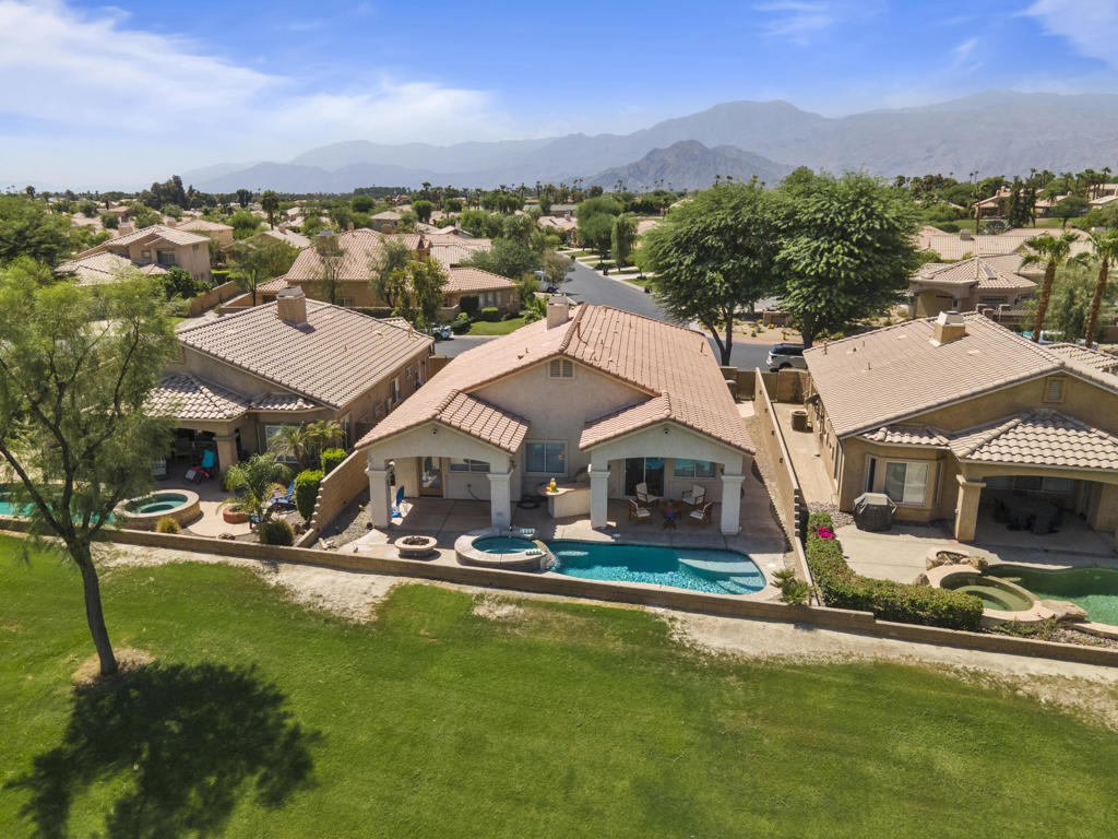 80162 Pebble Beach Drive Property Photo 44