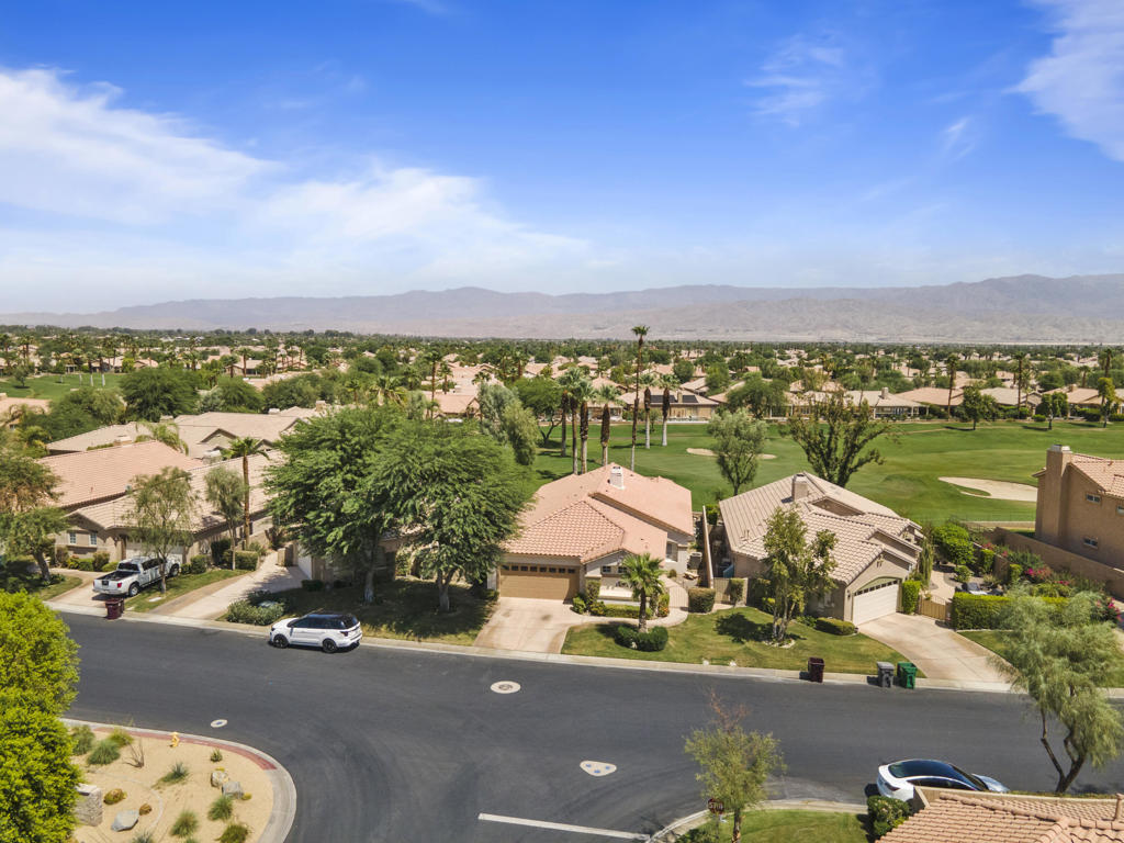 80162 Pebble Beach Drive Property Photo 53