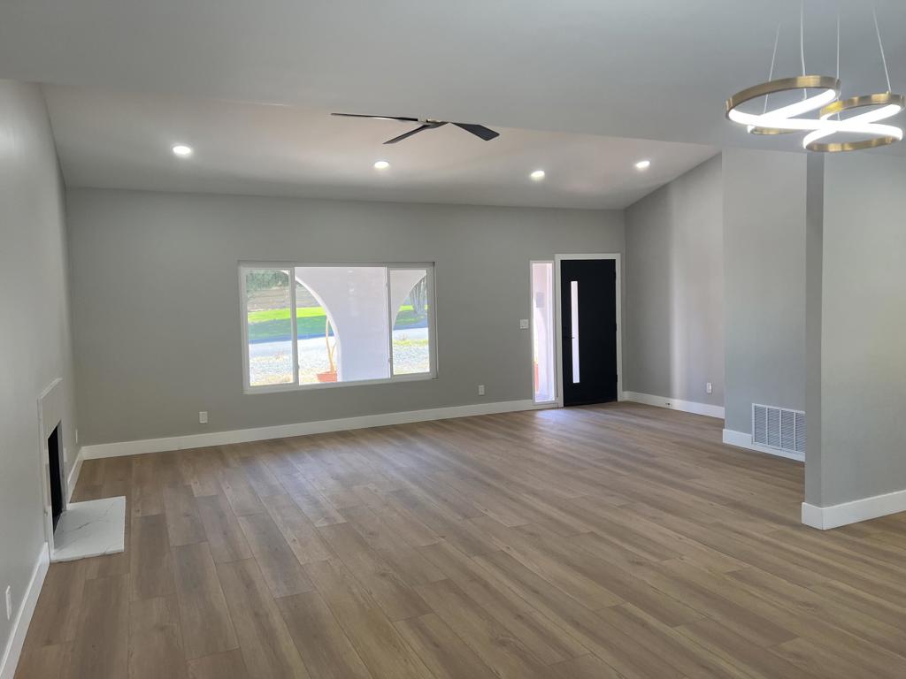 46075 Verba Santa Drive Property Photo 21