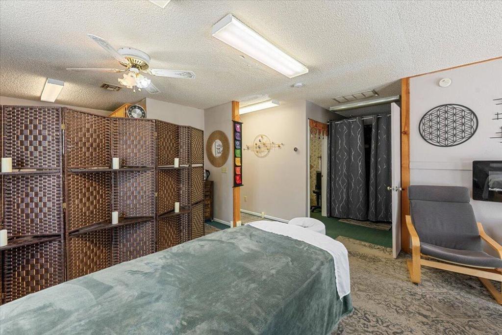 40585 Big Bear Boulevard Property Photo 27