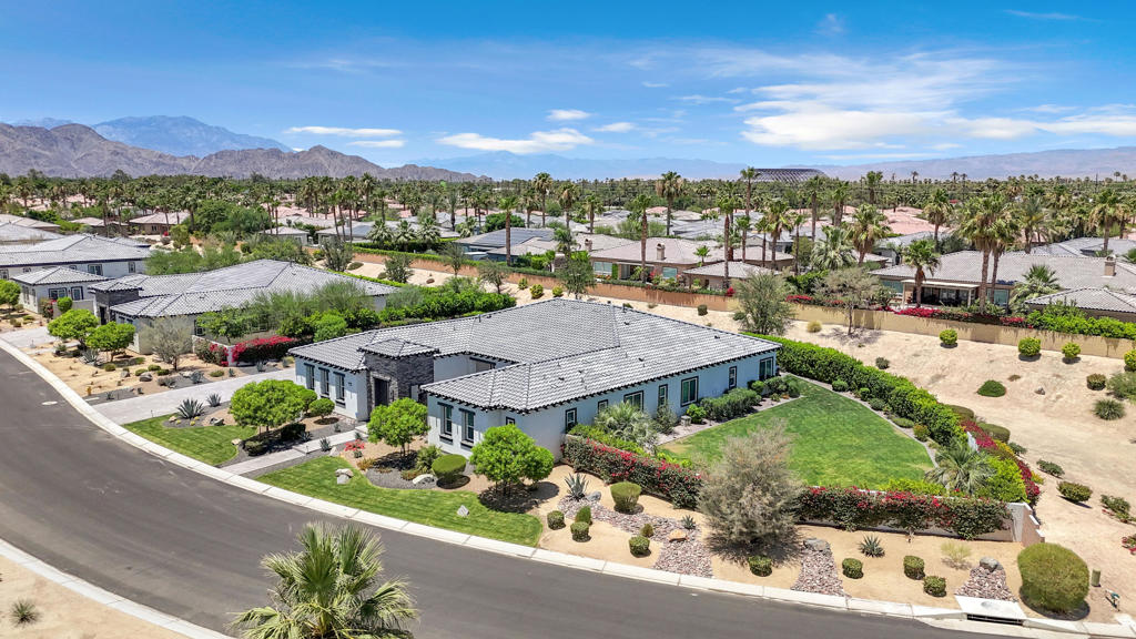 81910 Mountain Spur Drive Property Photo 40