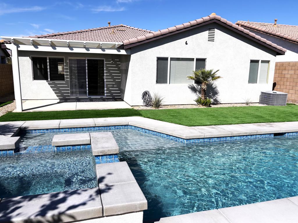 84175 Tramonto Way Property Photo 1