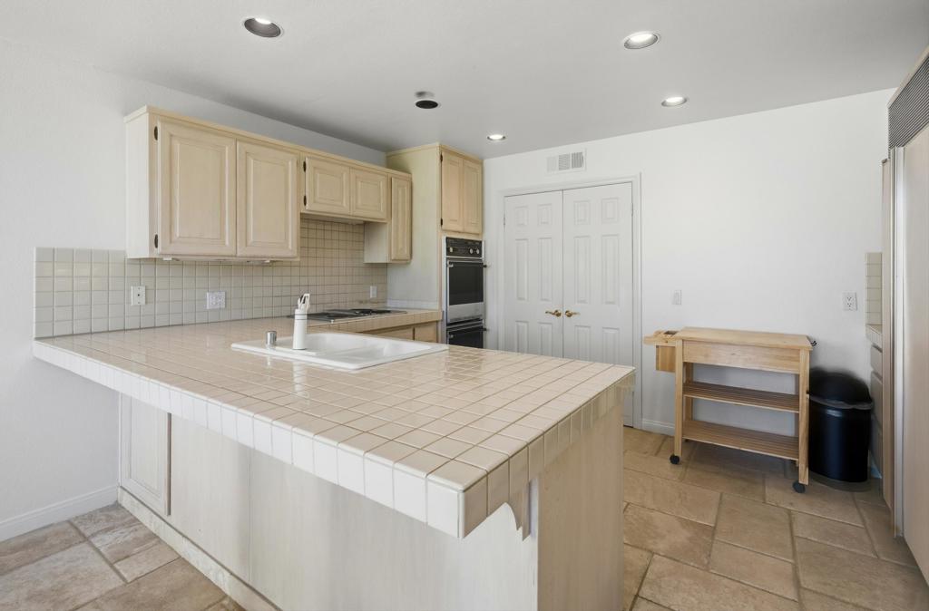 45915 Algonquin Circle Property Photo 21
