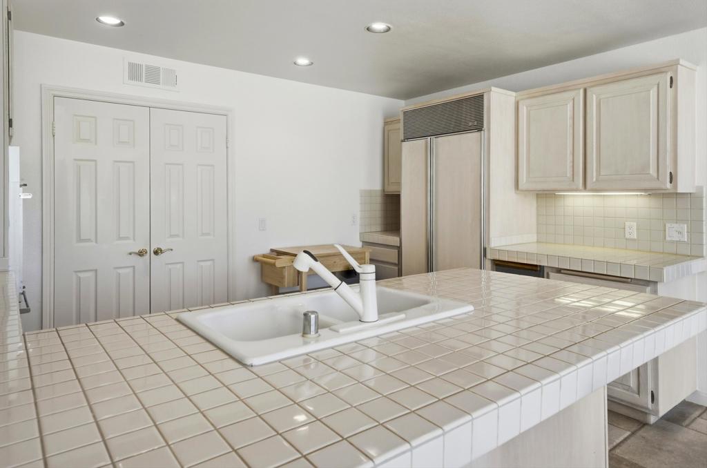 45915 Algonquin Circle Property Photo 22