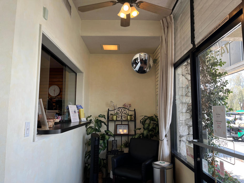 74125 Ca-111 Property Photo 3