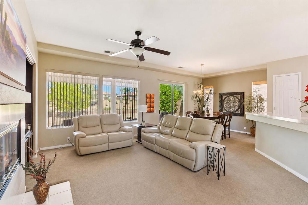 43539 Corte Del Oro Property Photo 3