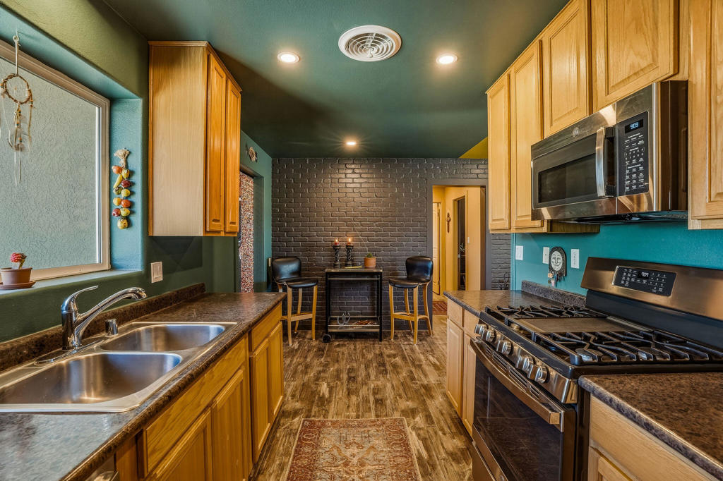 64722 Sun Mesa Road Property Photo 18