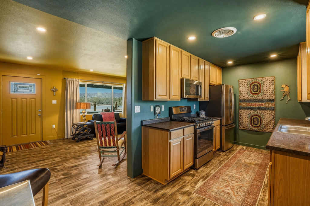 64722 Sun Mesa Road Property Photo 19
