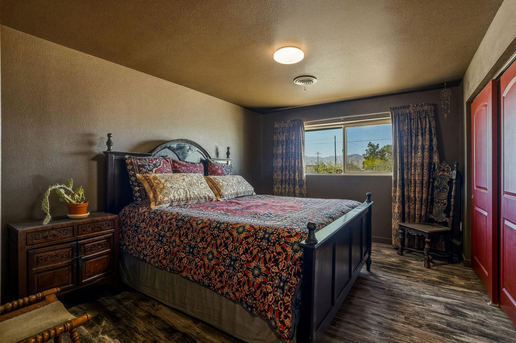 64722 Sun Mesa Road Property Photo 26