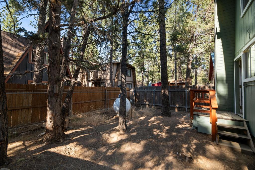 2063 10th Lane Property Photo 19