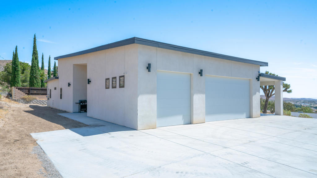 7664 Shafter Avenue Property Photo 32