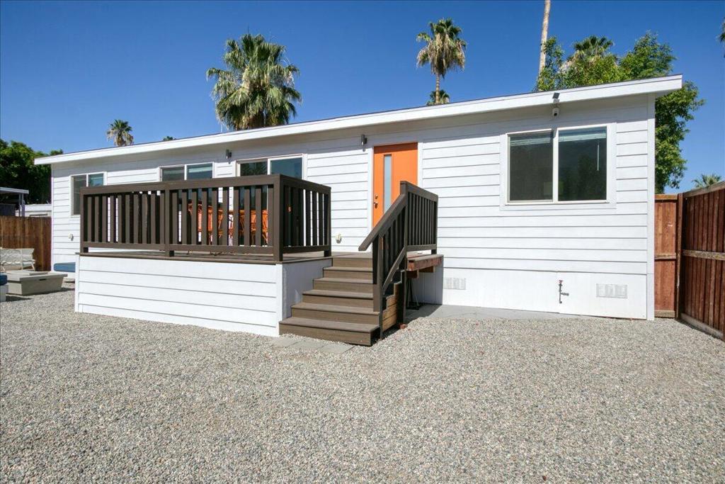 102 Fondulac Street Property Photo 1