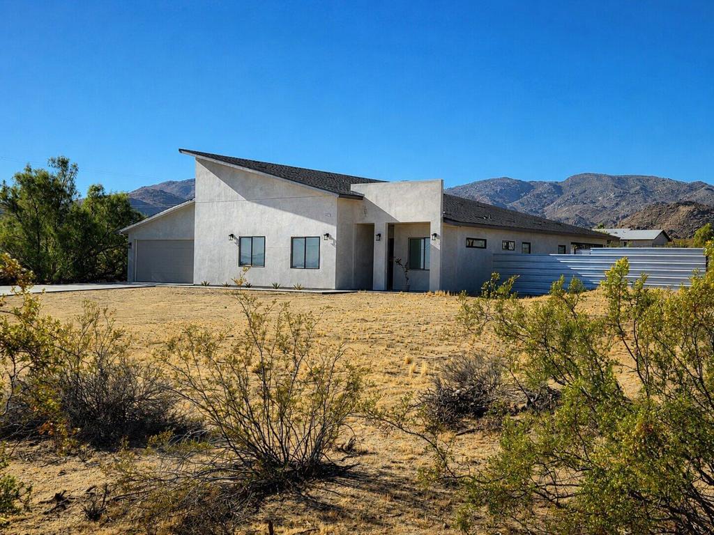 69225 Cottonwood Drive Property Photo 5