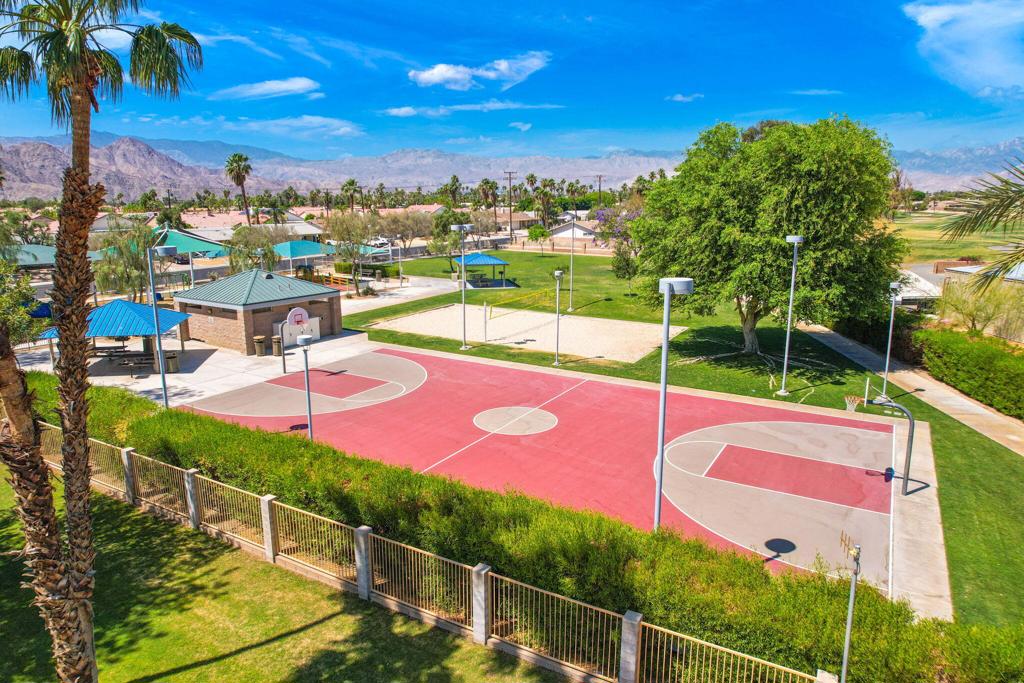 77570 California Drive Property Photo 31