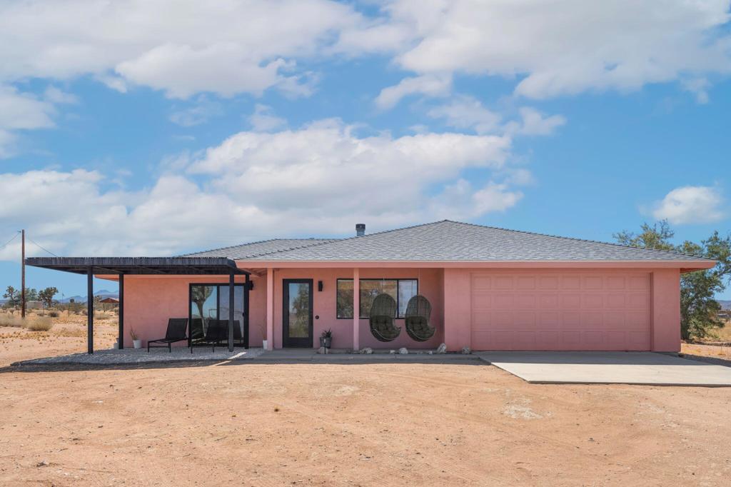1824 Balsa Avenue Property Photo 4