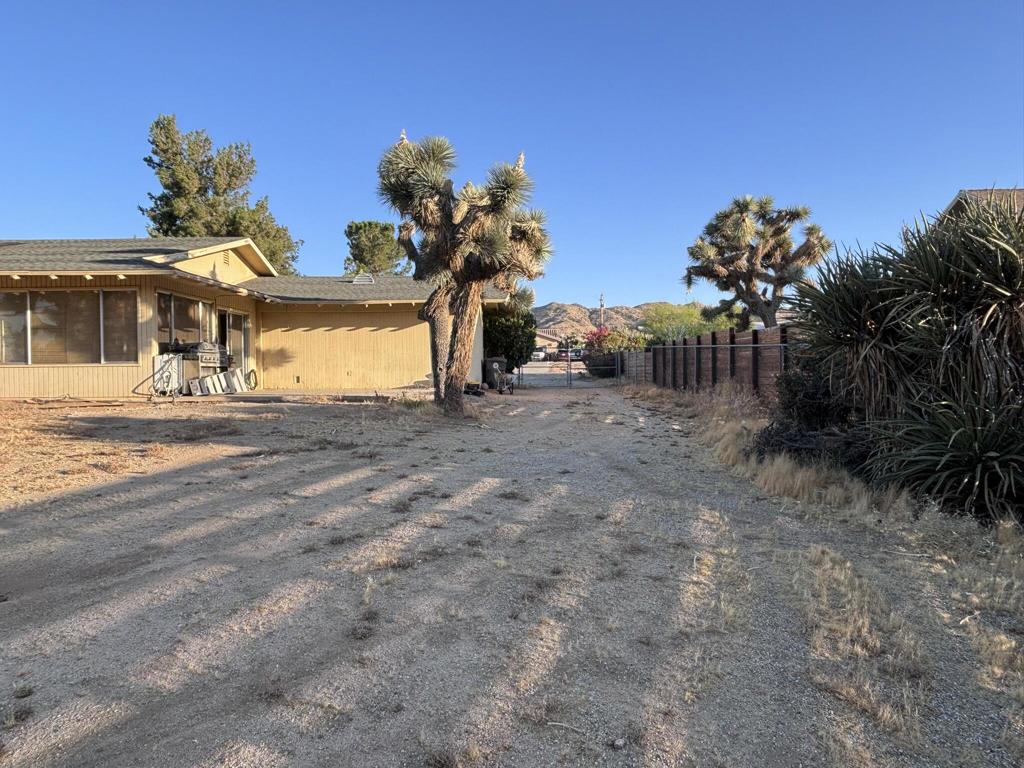 57986 Joshua Lane Property Photo 34