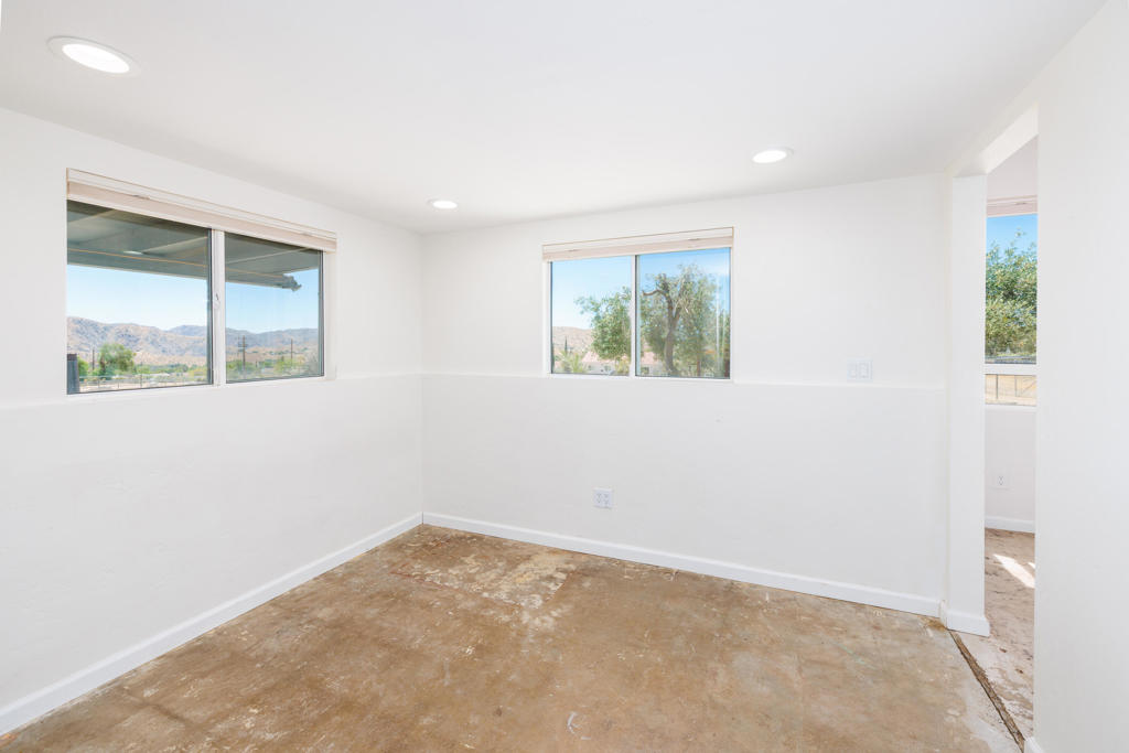 10860 Juniper Avenue Property Photo 11