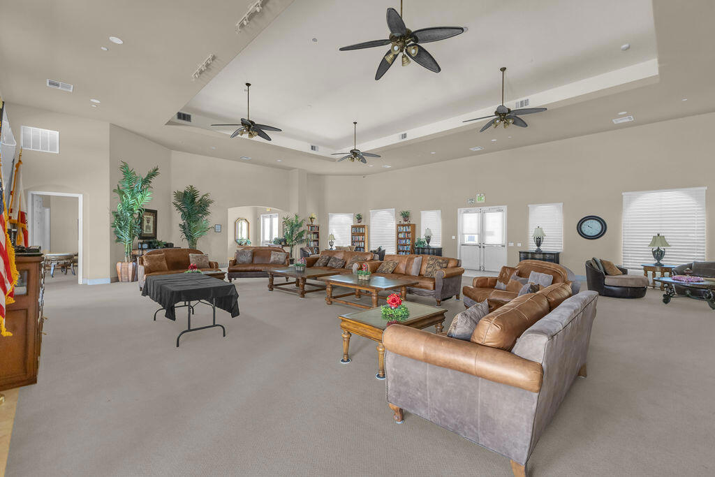 65166 Cliff Circle Property Photo 9