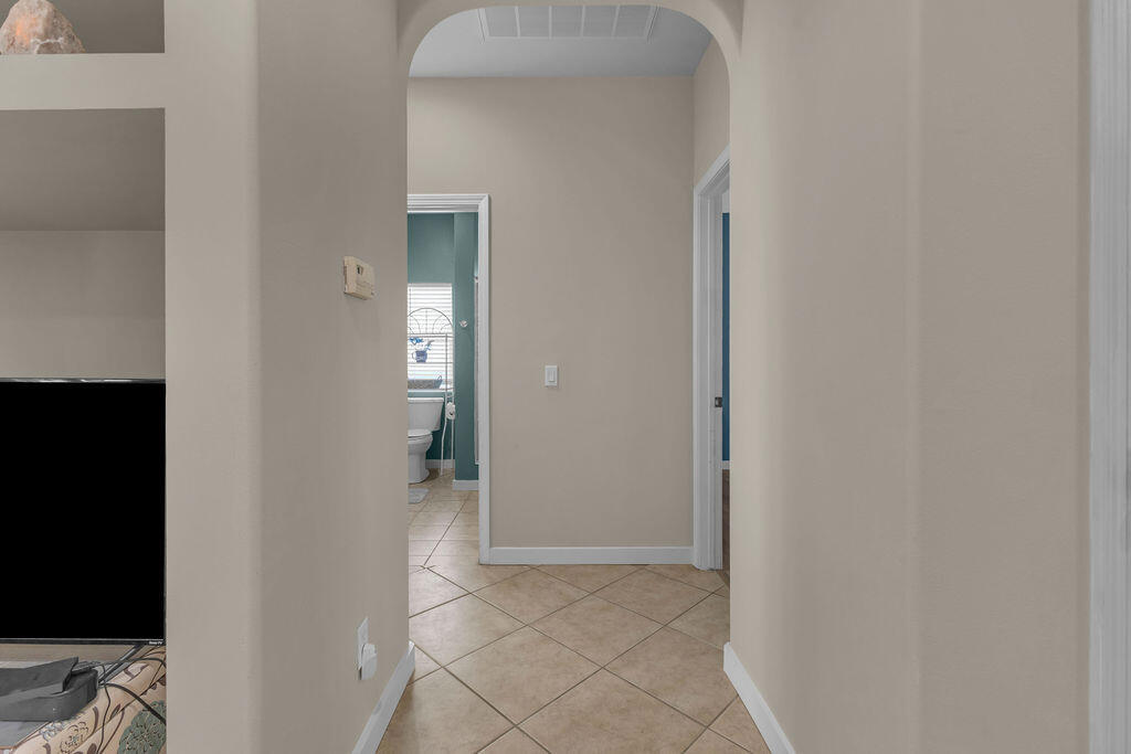 65166 Cliff Circle Property Photo 13