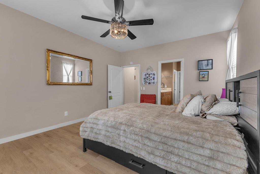 65166 Cliff Circle Property Photo 22