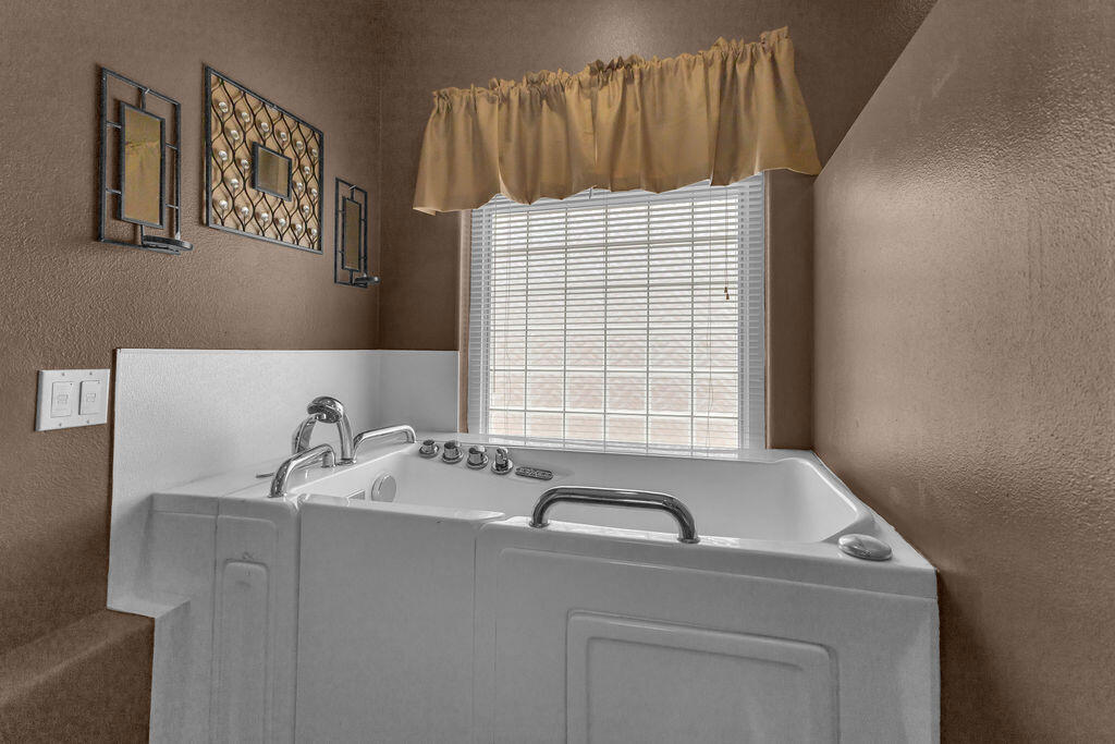65166 Cliff Circle Property Photo 26