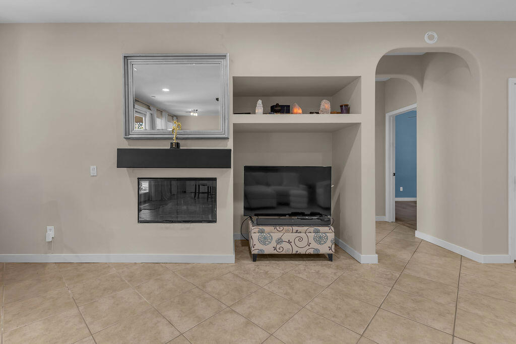 65166 Cliff Circle Property Photo 33