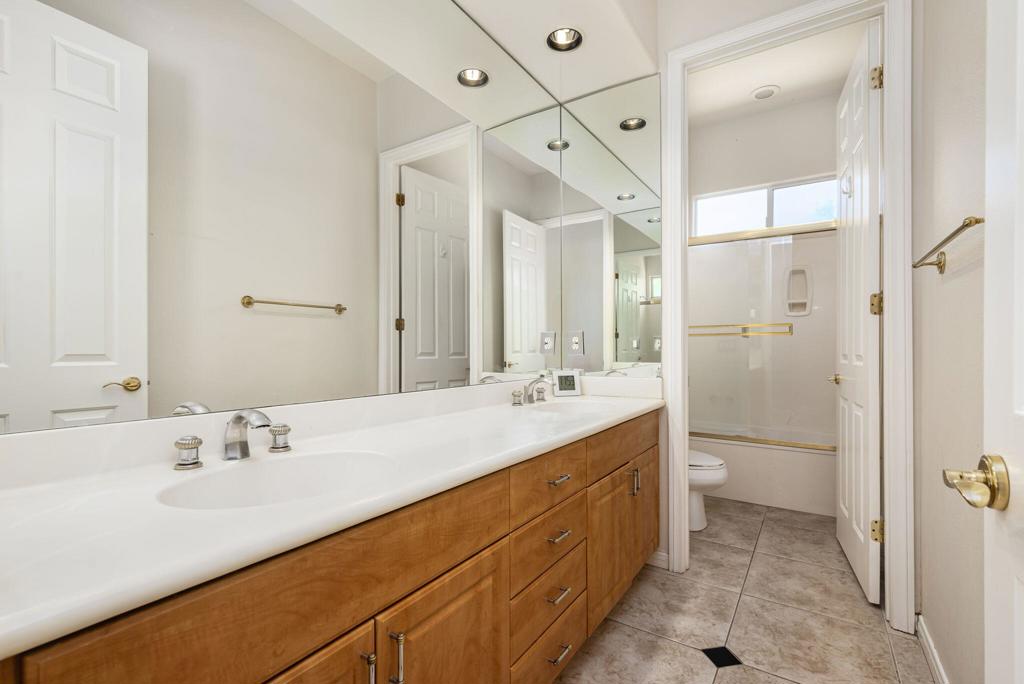 31 Sherwood Road Property Photo 25