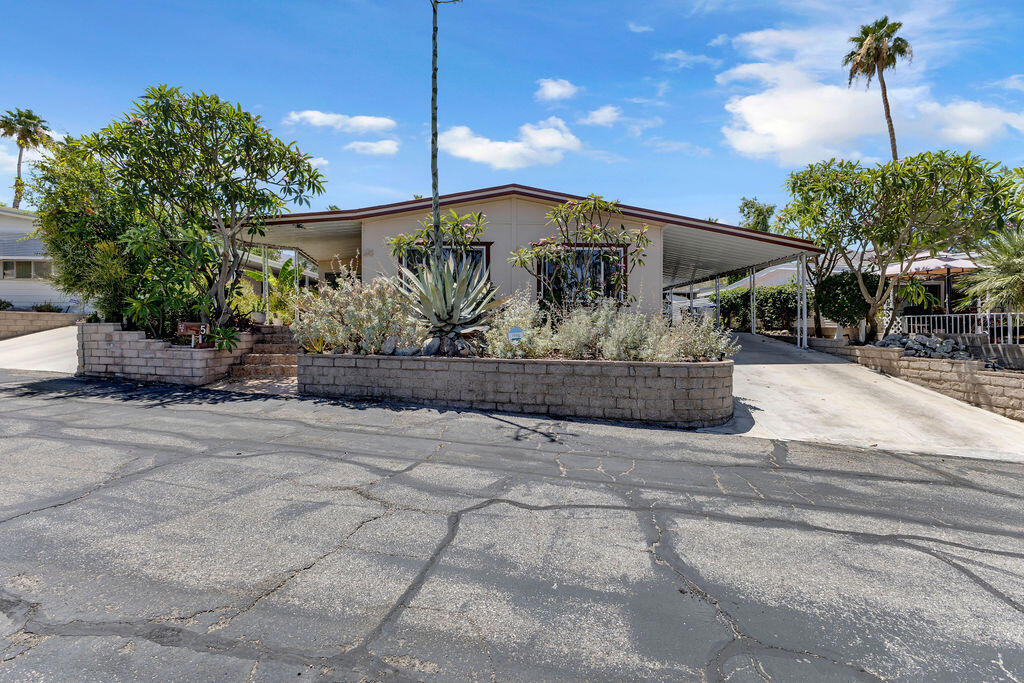 5 Prickly Pear Lane Property Photo 1
